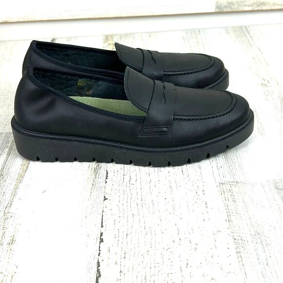 Childrenchic Kids 4 Black Leather Treated Slip-On No Slip School Loafers NEW - Picture 6 of 9